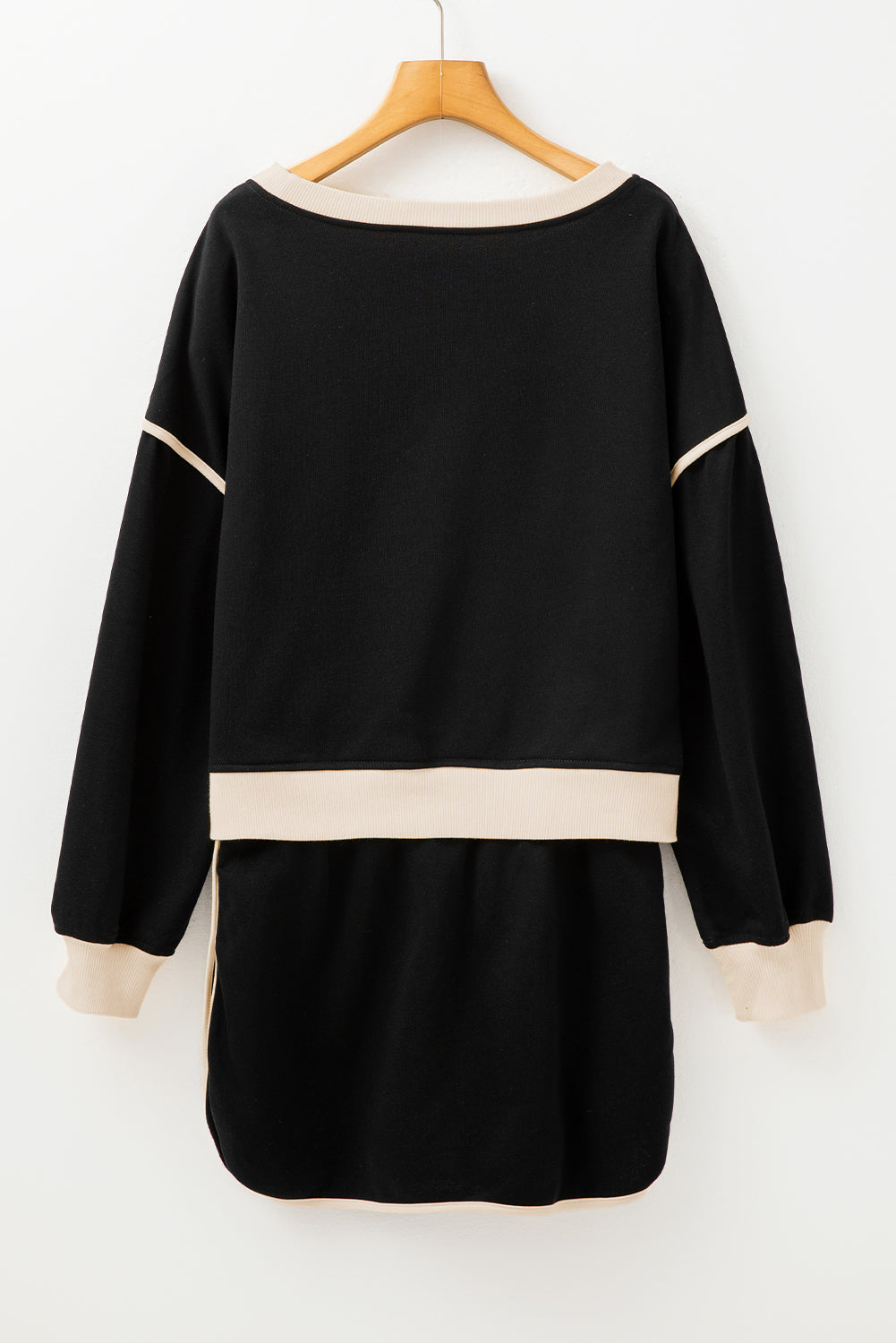 Coffee Contrast Trim Loose Pullover and Lace-up Waist Skort Set
