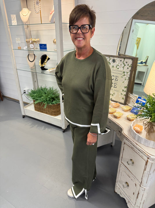 The Everly Olive Knit Set