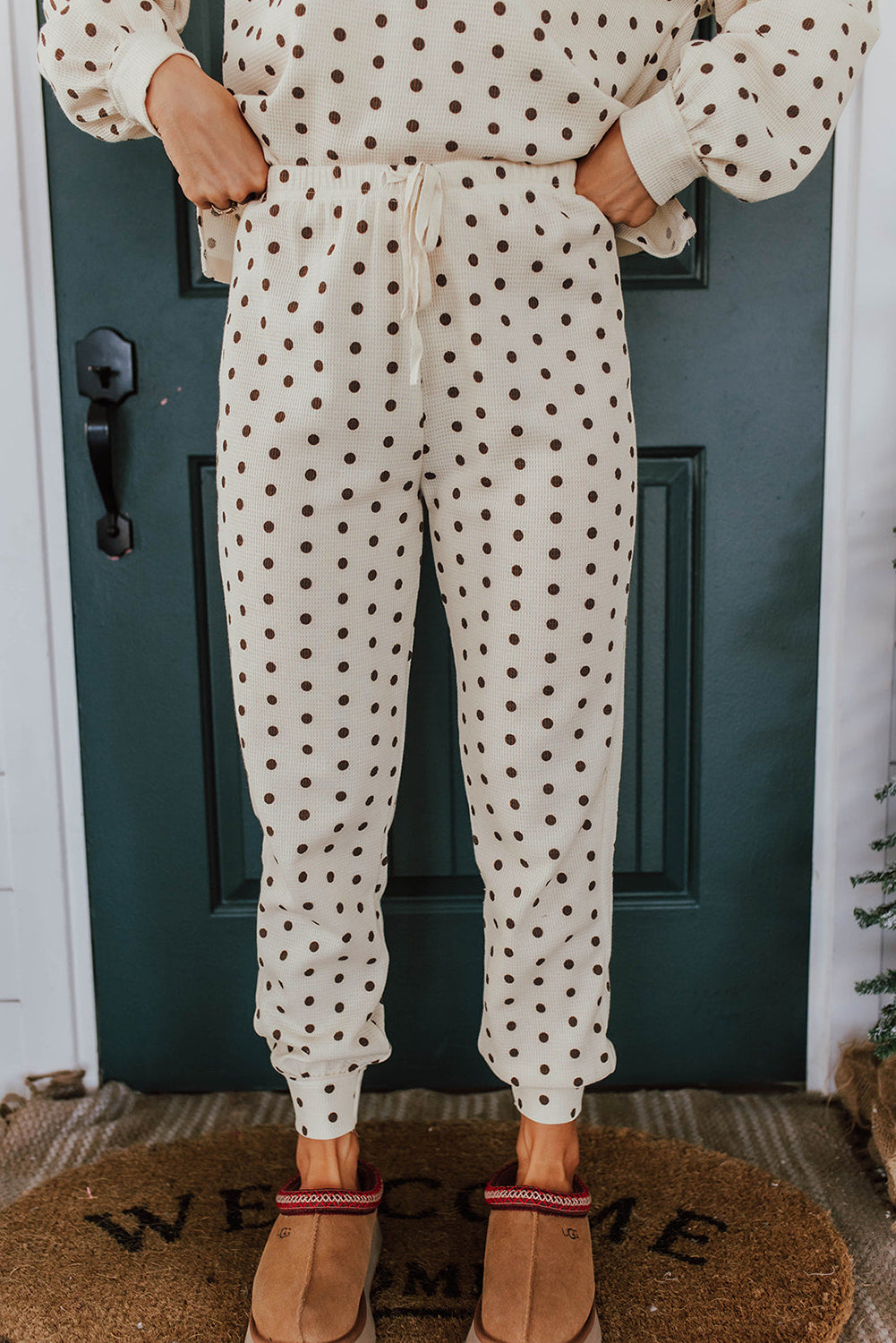 White Polka Dot Print Pullover Drawstring Jogger Pants Pajama Set