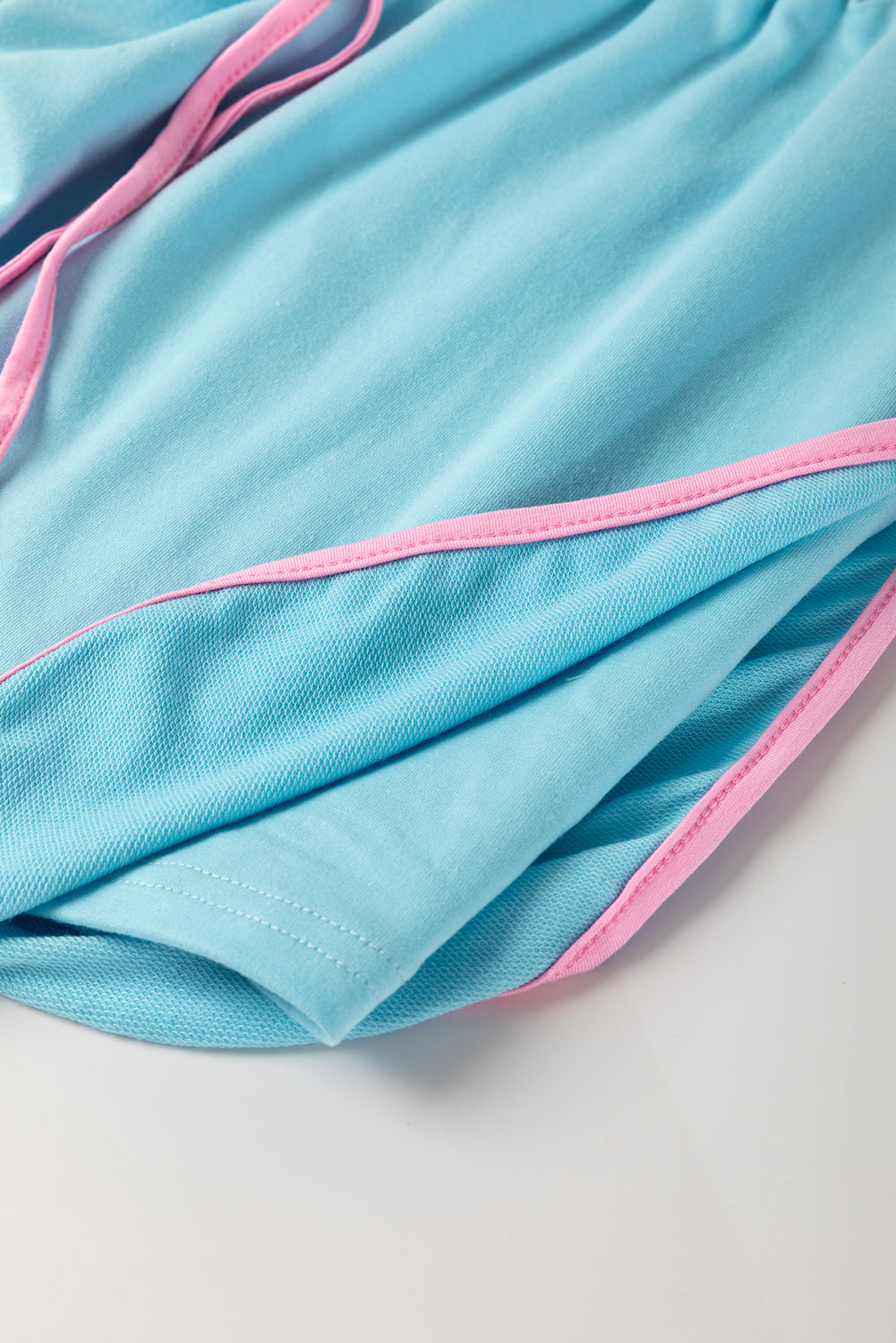 Evergreen Plus Size Contrast Trim T Shirt and Skort Two Piece Set