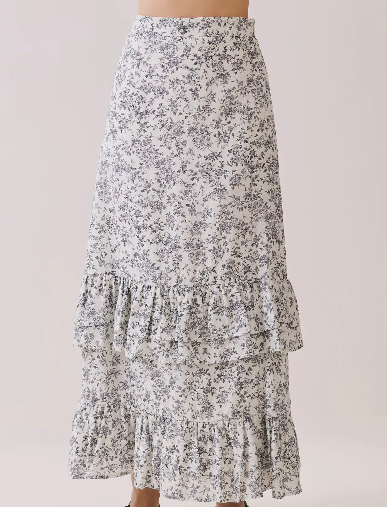 TCEC Black Floral Maxi Skirt