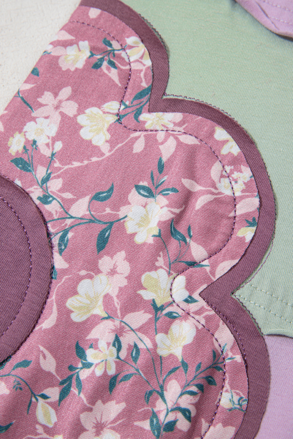 Phalaenopsis Flower Patched Colorblock Plus Size Pullover Top