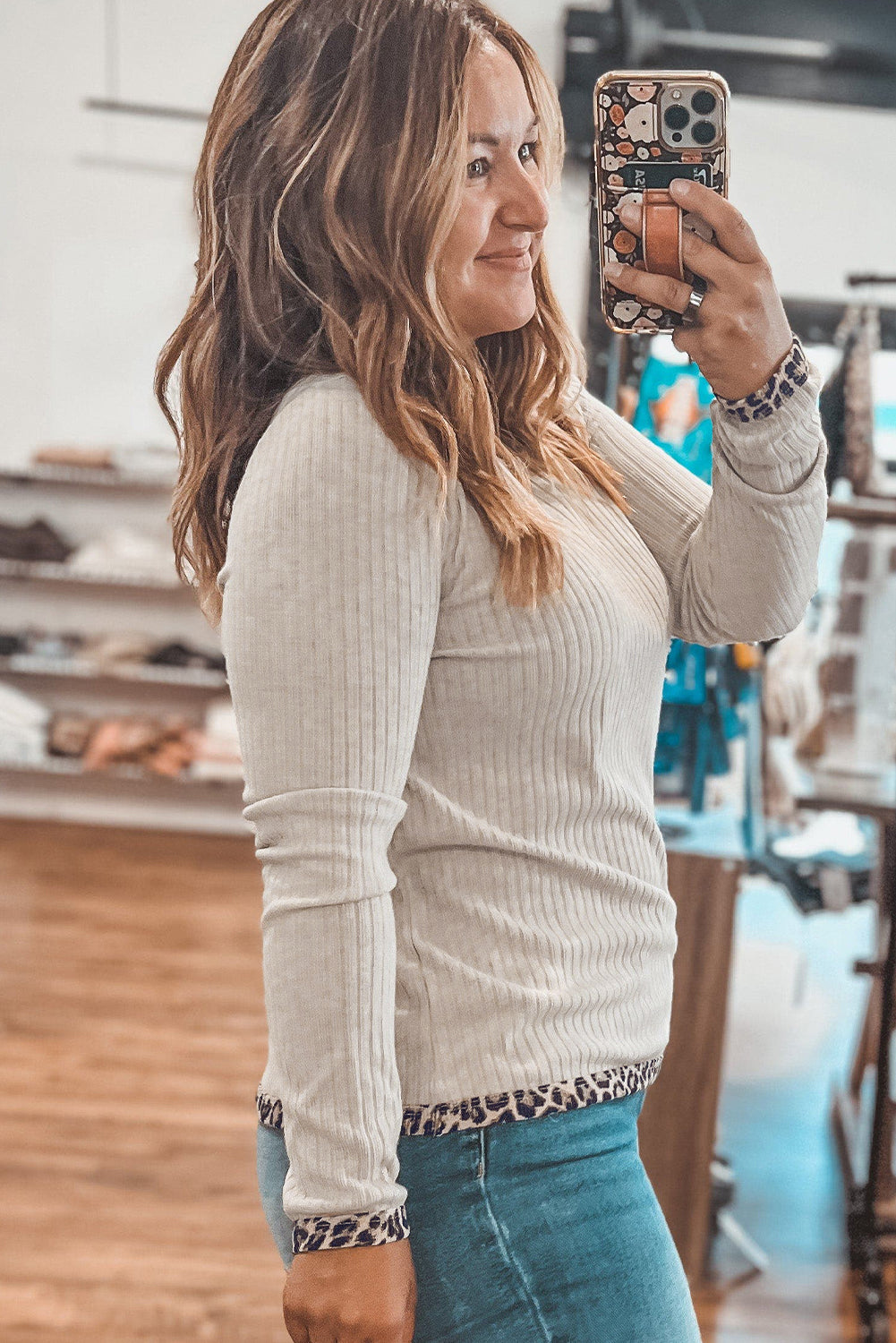 Parchment Ribbed Contrast Leopard Edge Round Neck Plus Size Top
